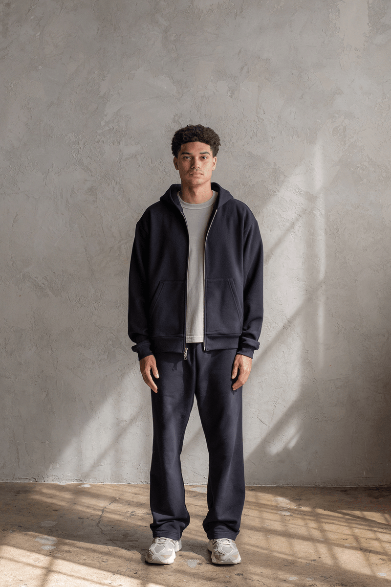Souvenir Full Zip Hoodie / Black | UNI/FORM - uniformla.com