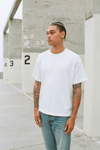 HEAVYWEIGHT CROPPED TEE / WHITE