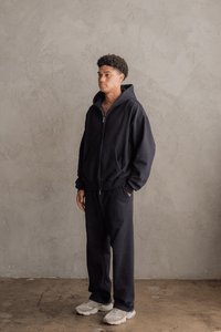 STUDIO FULL ZIP HOODIE / BLACK