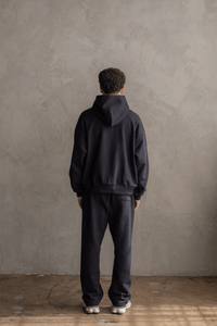 STUDIO HOODIE / BLACK