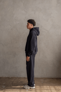 STUDIO HOODIE / BLACK